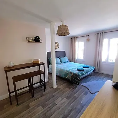 Hotel apartamentowy Independante Au Relais Normand 3*